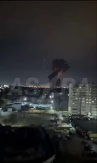 Четыре человека погибли в результате взрыва на заводе в Копейске  Об этом сообщил губернатор Челябинской области Алексей Текслер. Еще несколько человек получили травмы. По словам чиновника, информация об атаке беспилотников на предприятие пока не подтвержд