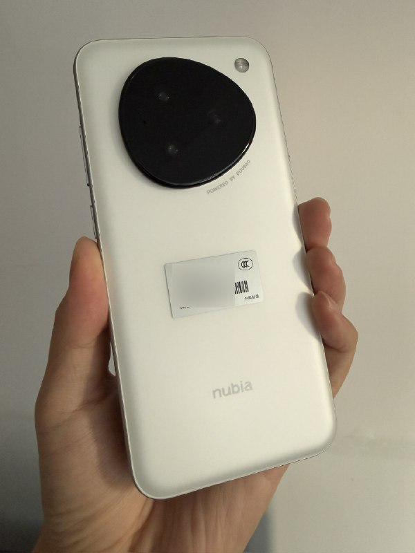 豆包手机终于玩上了再不玩就啥也玩不上了豆包手机终于玩上了再不玩就啥也玩不上了