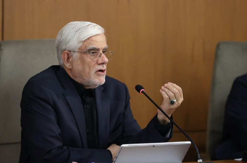 نسیم‌ آنلاین: عارف: در جنگ اقتصادی هم دشمن را شکست می‌دهیممحمدرضا عارف، معاون اول رئیس‌جمهور:🔹همان‌گونه که با اتکا به انسجام و وحدت مل