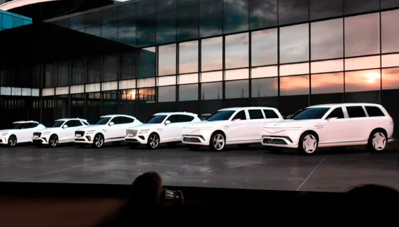 Линейку кроссоверов Genesis дополнят флагманским G...