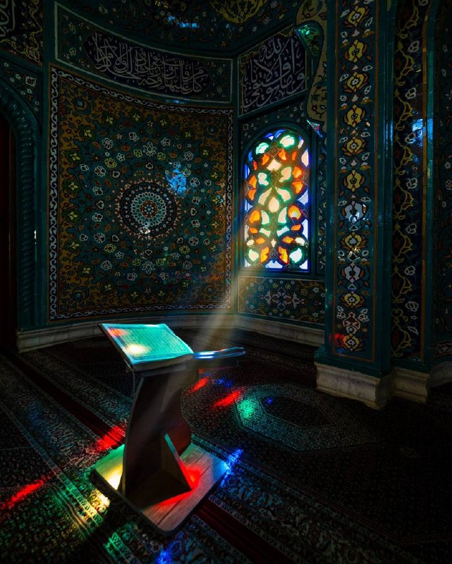 National Geographic farsi: مسجد شافعیشکوه معماری، در قلب کرمانشاه🌏 | @NationalGeographicFarsi