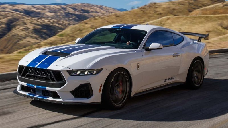Ford Mustang получил заряженную версию Shelby GT350