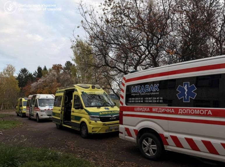 ‼ חמישה אוקראינים פונו מאזור חרסון הכבוש, ביניהם - זוג שחיכו לעזרה 12 יום לאחר פיצוץ מוקשים ניתן היה לפנות…