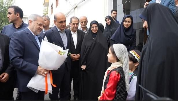 🇮🇷پایگاه اطلاع‌رسانی دولت ـ پاد: 🔺وزیر آموزش و پرورش وارد استان گیلان شد🔹علیرضا کاظمی، وزیر آموزش و پرورش، صبح امروز، به منظور شرکت در مراسم گرامیداشت شه