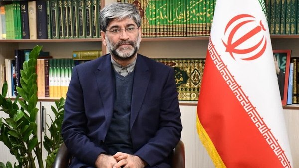آذرباخیش: تکذیب شایعه تغییر رئیس‌کل دادگستری آذربایجان‌غربی🔹 روابط عمومی دادگستری آذربایجان‌غربی، گمانه‌زنی‌های اخیر درباره تغییرا