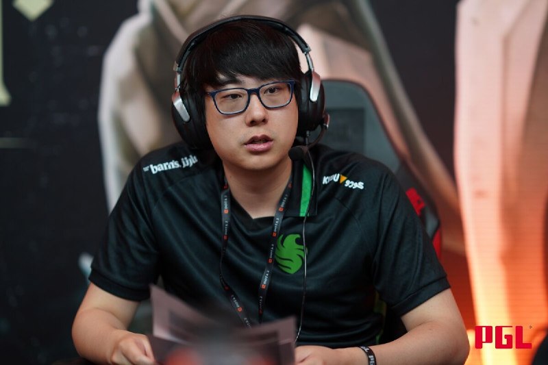 Dota2 Live: توضیحات: The ranking of the best players can be determined using the standard Olympic medal table system. In this system