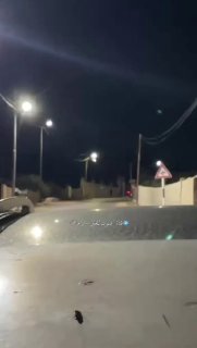 כוחות ישראל פשטו על בית במהלך ההסתערות על העיירה אל-מוג'יר, צפונית מזרחית לרמאללה.