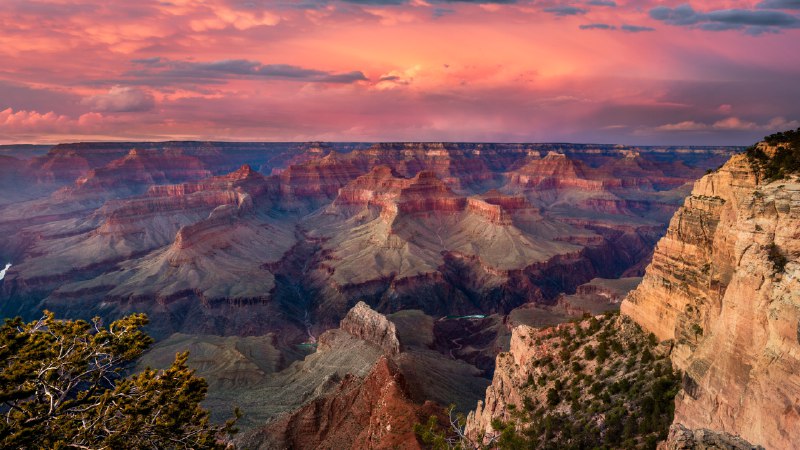 One grand viewGrand Canyon and the Colorado River, Arizona (© Matt Anderson Photography/Getty Images)