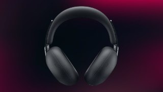 Утечка: новые флагманские наушники Sony 1000X The ColleXion За шумоподавление отвечают два чипа — Sony QN3 и новый процессор V3. Драйверы настраивали совместно со специалистами трёх звукозаписывающих студий.Обещают 24 часа непрерывной работы по Bluetooth с
