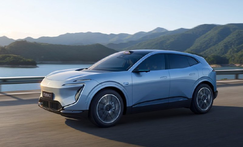 В Китае обновился электрический кроссовер Avatr 07...