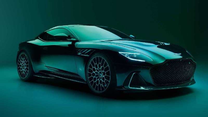 Aston Martin DBS 770 Ultimate— Самый мощный переднемоторный автомобиль компании.
