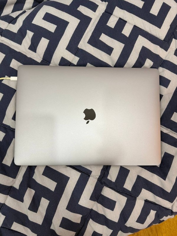 💻 MacBook Pro 2019 16 inch, i9, 16 ОЗУ / 1TB SSD — фото 1