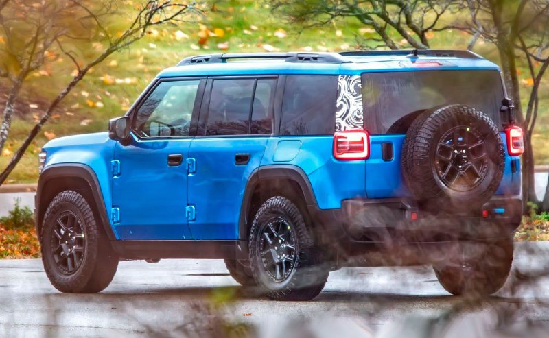Jeep готовит брутальный электрический внедорожник Recon 2