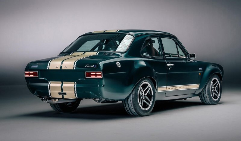 В Великобритании заново построили классический Ford Escort RS 2