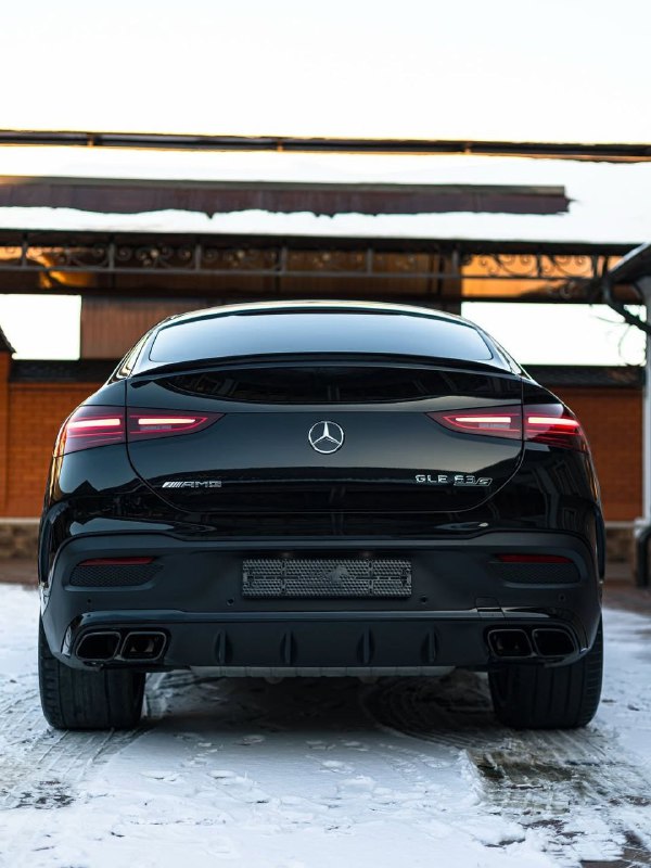 Mercedes Benz GLE 63 S AMG Coupe Facelift 4.0-L V8 BITURBO 612 HP 4MATIC+ 0-100 km/h 3.8 sec 9