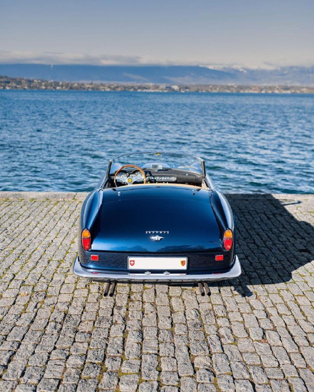 Ferrari 250 GT SWB california Spyder 3