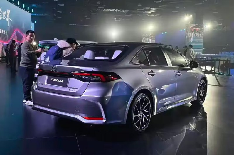 В Китае представили обновлённую Toyota Corolla 4