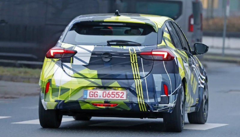 Opel завершает финальные испытания Corsa GSE 2