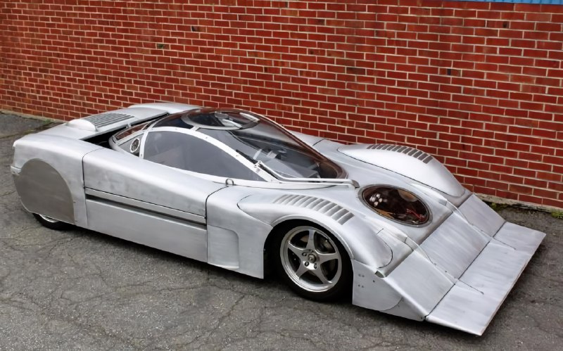 На аукционе в США продали Sea Lion — автомобиль-ам...