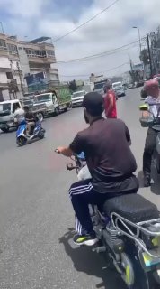 מפגינים עם טנדרים חסמו את כביש צ'ואיפאט לזמן מה כדי למחות על מעצר כלי הרכב שלהם על ידי כוחות הביטחון