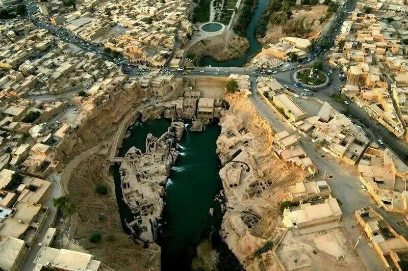 دانستنیهای عجیب: تصویری هوایی از مهندسی عجیب ساسانیان، سازه های آبی شوشتر با قدمتی حدود ۲۰۰۰ سال ...@AmaZinGss