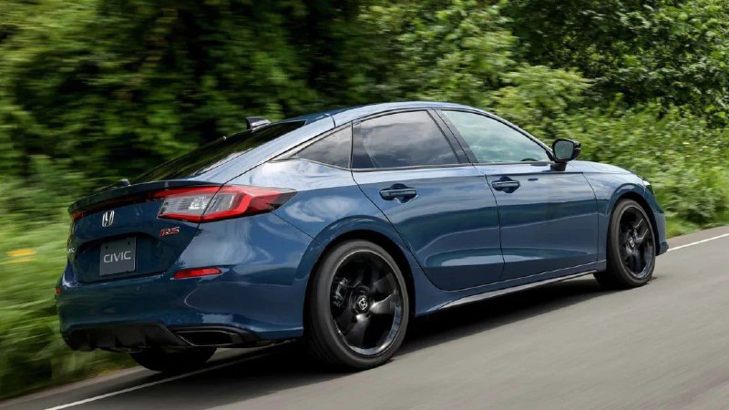 Honda Civic получила спортивную версию RS с «механикой» и 182-сильным турбомотором 2