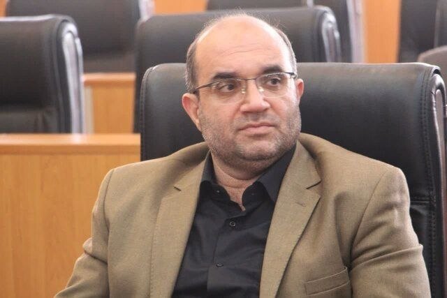 کانال خبری آوای زاگرس: 🔺طلا فروش متقلب درکنگاور تعزیر شد 🔹 «علیرضا لطفی» مدیرکل تعزیرات حکومتی کرمانشاه از جریمه ۶ میلیارد ریالی طلا فروش متقلب