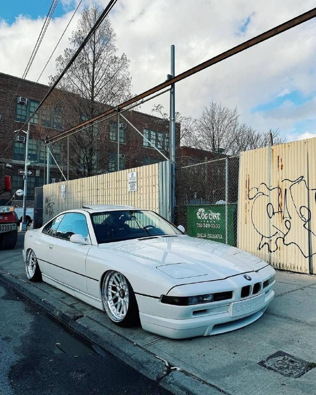 BMW 8series Coupe E31