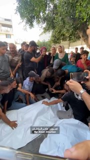וידאו בצד על ידי פרידה לשלושה קדושים במתחם הרפואי אל-שיפא, שם הם צוינו בעקבות הכיבוש והמטרה של הקמפוס של הא…