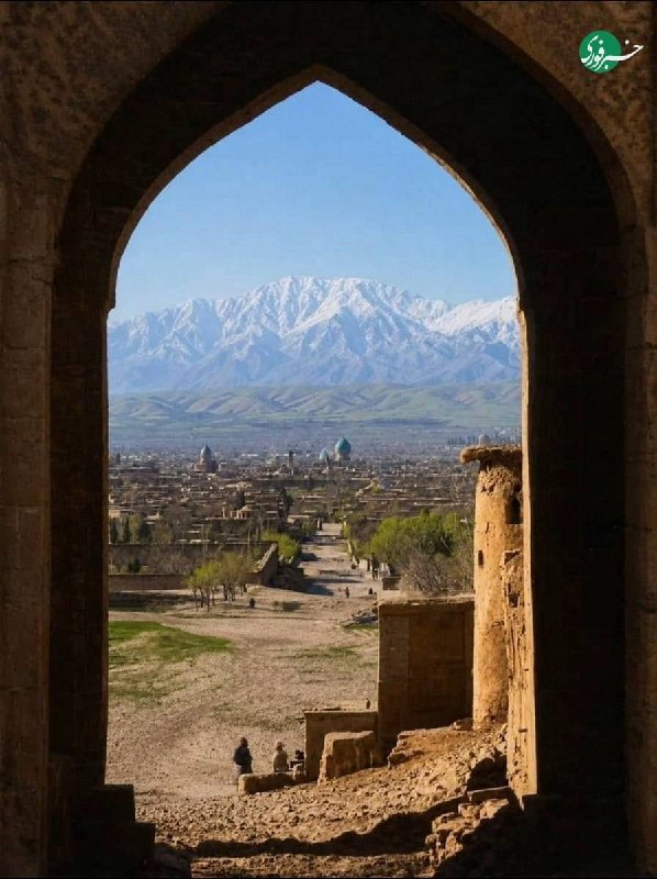 اخبار فارس: ♦️عکس رنگی شده، از شیراز؛ سال ۱۹۱۱ میلادی، همزمان با پادشاهی احمدشاه قاجار#اخبار_فارس در فضای مجازی 👇@akhbarfars