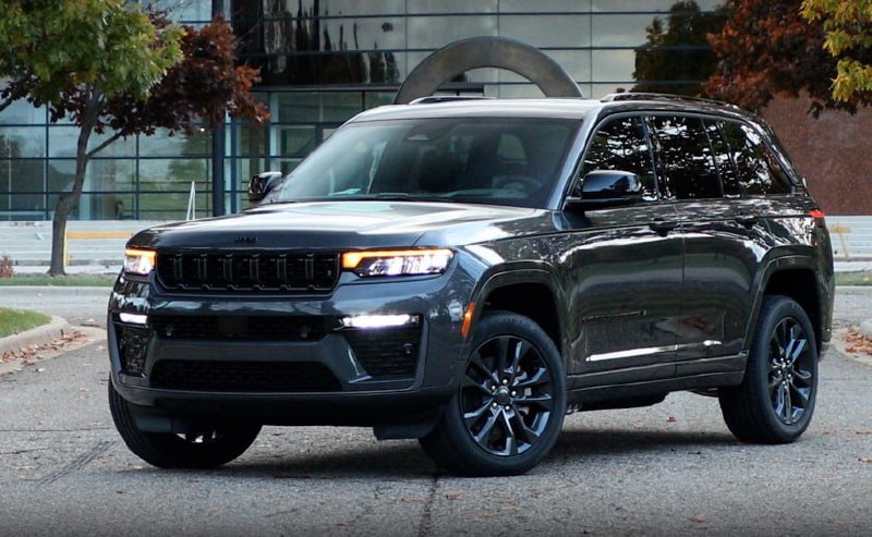 В США представили Jeep Grand Cherokee 2026 года