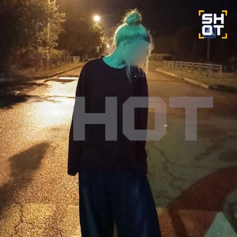 לפני מותה חגגה הסטודנטית המנוחה מאחינסק את שחרורו של חבר. יומיים לאחר החגיגה, גופתה נמצאה בביתה לפי בעיטה…