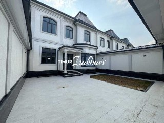 Продам ЕвроДом Амир Темур 3 сотки