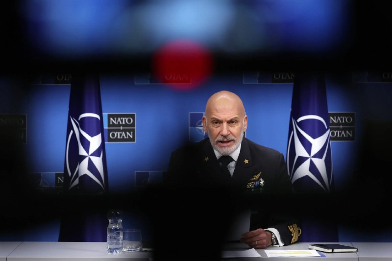 ️🇺🇸🇺🇸🇷🇺 NATO's top general, Admiral Giuseppe Cabo Dragone, said the alliance is ready to respond to a possible Russian escalation on Europe's eastern flank.