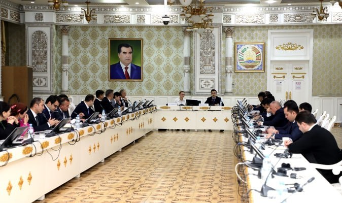 Дар Душанбе семинари ташхиси макроиқтисодӣ баргузор шуд