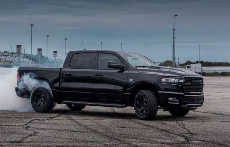 Hemi возвращается в Ram 1500 — V8 снова в строюRam 1500 образца 2026 модельного