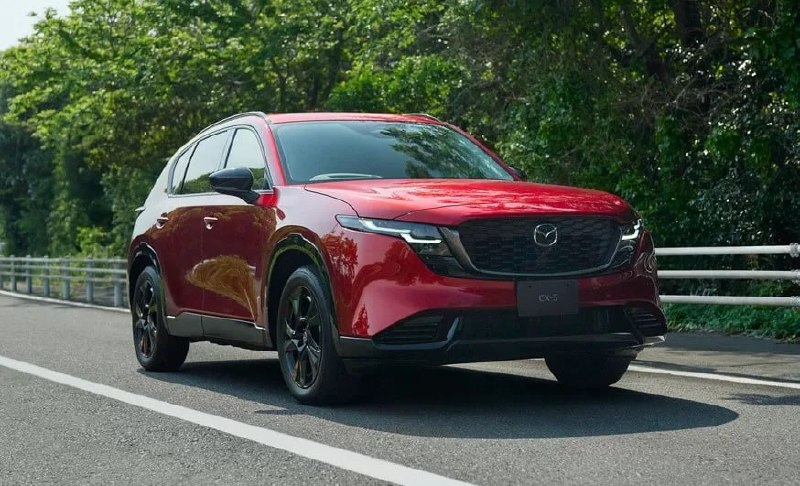 Mazda запустила продажи нового CX-5 в ЯпонииКроссовер получил 2,5-литровый атмос