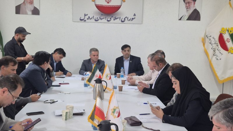 جوان نیوز: پیگیری مسائل آب مناطق مختلف استان اردبیل در نشست اعضای شورای اسلامی استان با مسئولان حوزه آب استاناعضای شورای اسلامی است