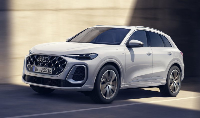 Audi Q5 третьего поколения получил подзаряжаемые гибриды e-hybrid