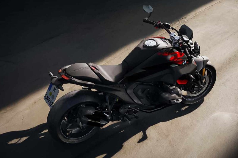 BMW R 1300 R — самый мощный оппозитный родстер в истории марки 2