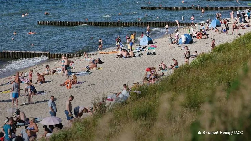 Дробить отпуска чаще предпочитают женщины. Подобную практику применяют 42% работниц против 34% среди мужчин, свидетельствуют результаты исследования се фото