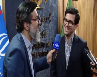 🎦 CEO of the oil product distribution company, how much does gasoline cost?