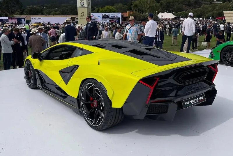 Lamborghini представила лимитированное суперкупе Fenomeno 3