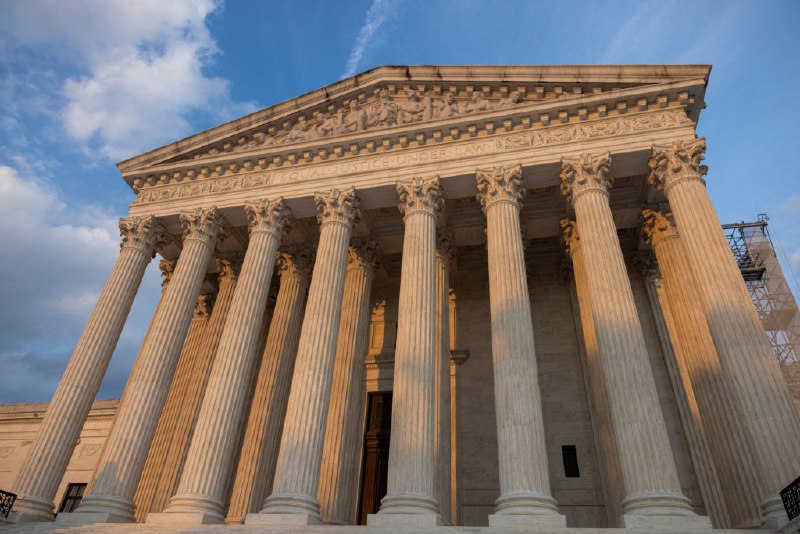 Supreme Court allows Trump to strip Temporary Protected Status from some Venezuelans