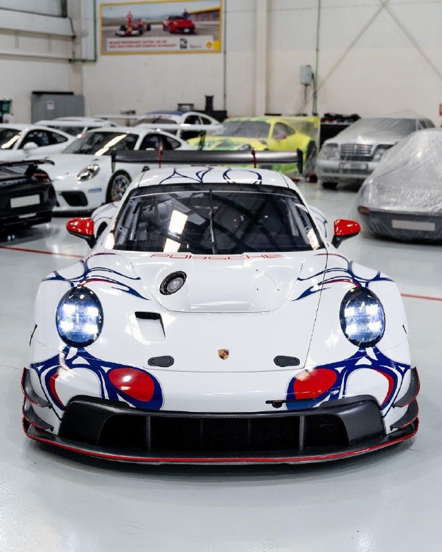 Porsche 992 GR3R