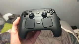 Совсем ручные  В честь выхода Steam Controller сделали небольшую подборку хороших геймпадов — подешевле и подороже. Сам геймпад от Valve в списке тоже, конечно, есть.   А вот контроллеров от Xbox Series и PlayStation 5 нет — вы и так про них наверняка всё…