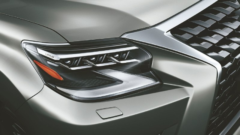 ✨ Lexus, который всегда ассоциируется с комфортом и надёжностью, в новом GX 460