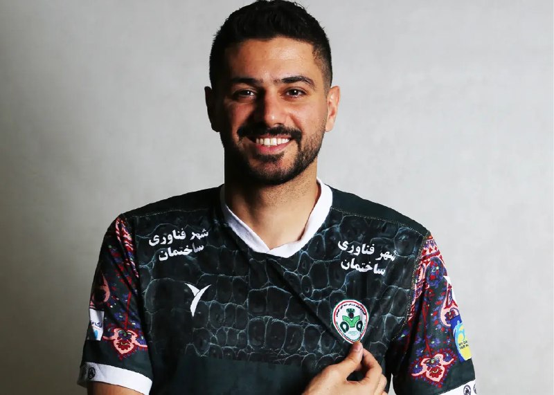 Varzesh90: ⚽ #ورزش90🔴 خداحافظی رسمی اصفهانیها با شایان مصلح🗞 باشگاه ذوب آهن در خبری رسمی از پایان همکاری با شایان مصلح خبر داد.