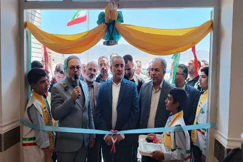 اخبار خراسان جنوبی(بیرجند): مدرسه ۶ کلاسه روستای حاجی‌آباد بیرجند افتتاح شدبیرجند - ایرنا - مدرسه ۶ کلاسه علوی امام سجاد (ع) امروز (دوشنبه) در نخستی
