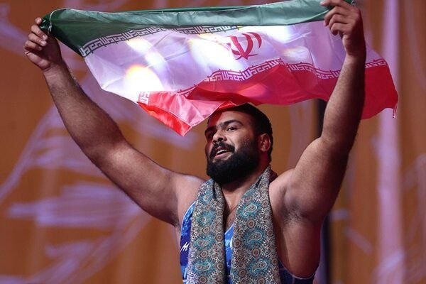 شمانیوز: مصطفی طغانی قهرمان کشتی پهلوانی شد⁣🔹نماینده ایران در وزن مثبت ۱۰۰ کیلوگرم کشتی پهلوانی با پیروزی مقتدرانه برابر حریف قرق